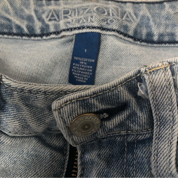 Arizona Jean Co. distressed stretch jean - Picture 5 of 5